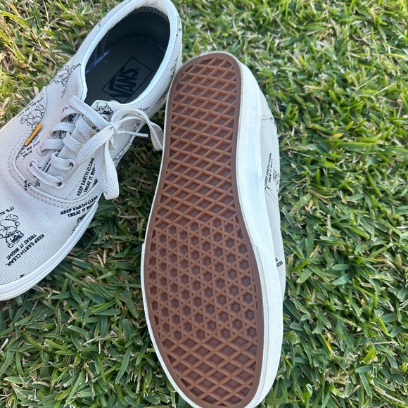 Men’s vans tennis shoes men’s size 81/2 women size 10 - Picture 3 of 5